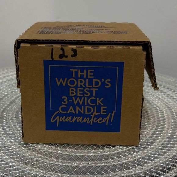 BBW Pumpkin Carving 3 Wick Scented Candle NWT - Picture 4 of 4